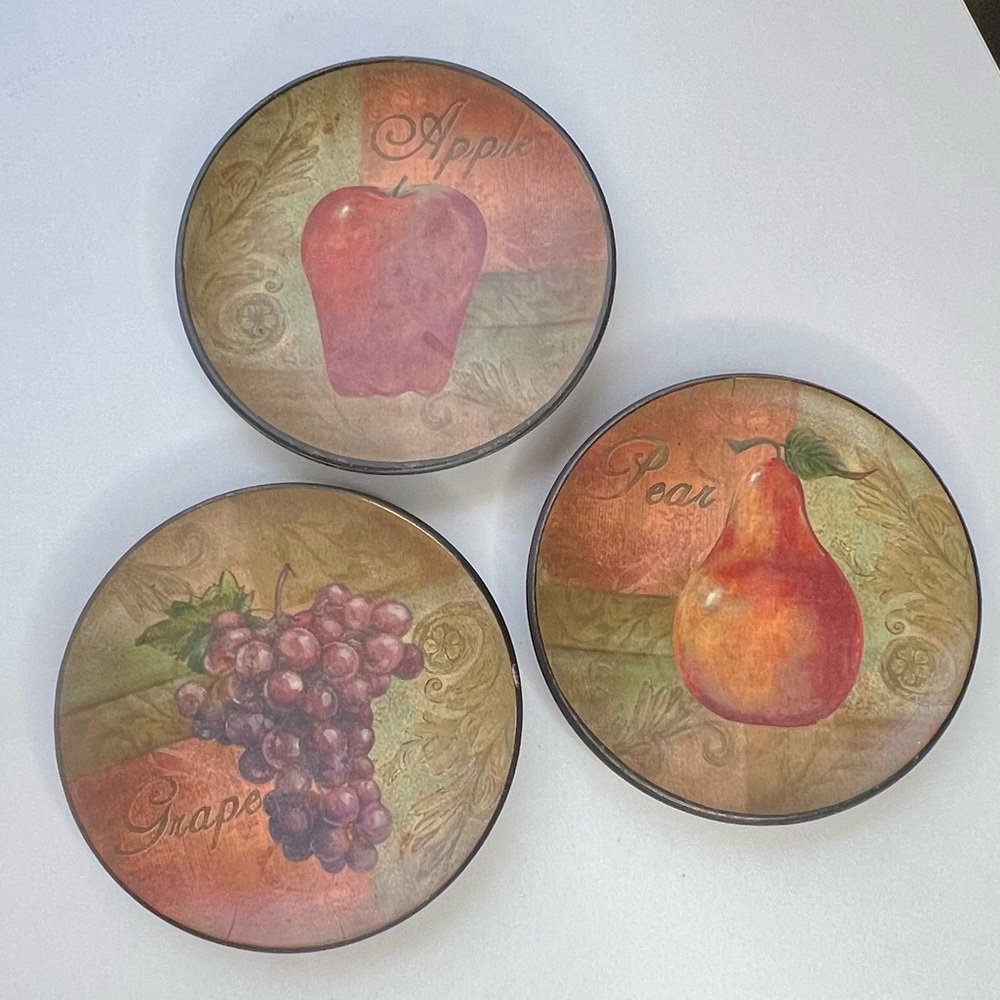 Set of 3 Small Colorful Decorative Fruit Plates Apple Pear Grape 4”